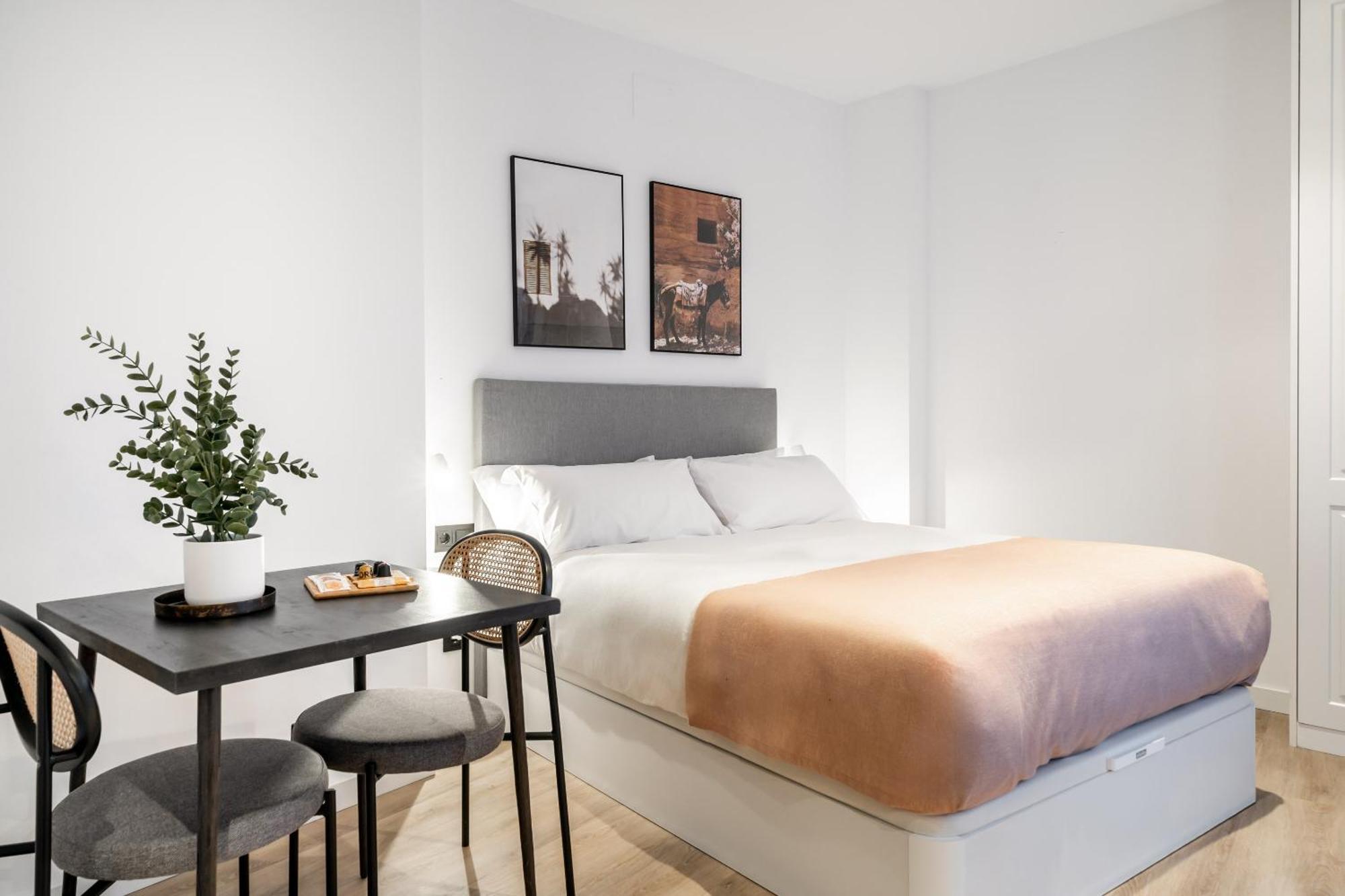 Limehome Malaga Calle Victoria Εξωτερικό φωτογραφία