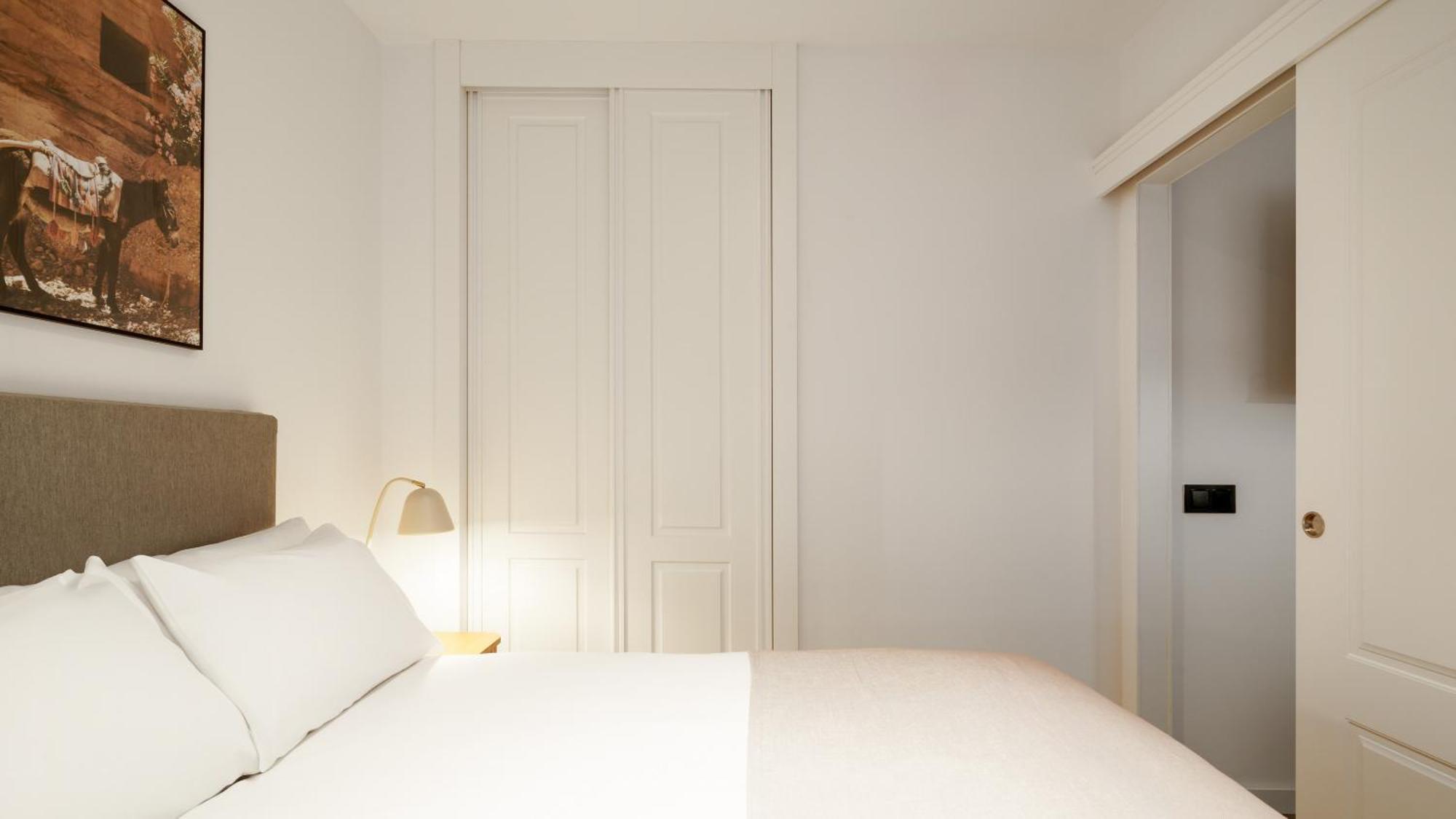 Limehome Malaga Calle Victoria Δωμάτιο φωτογραφία