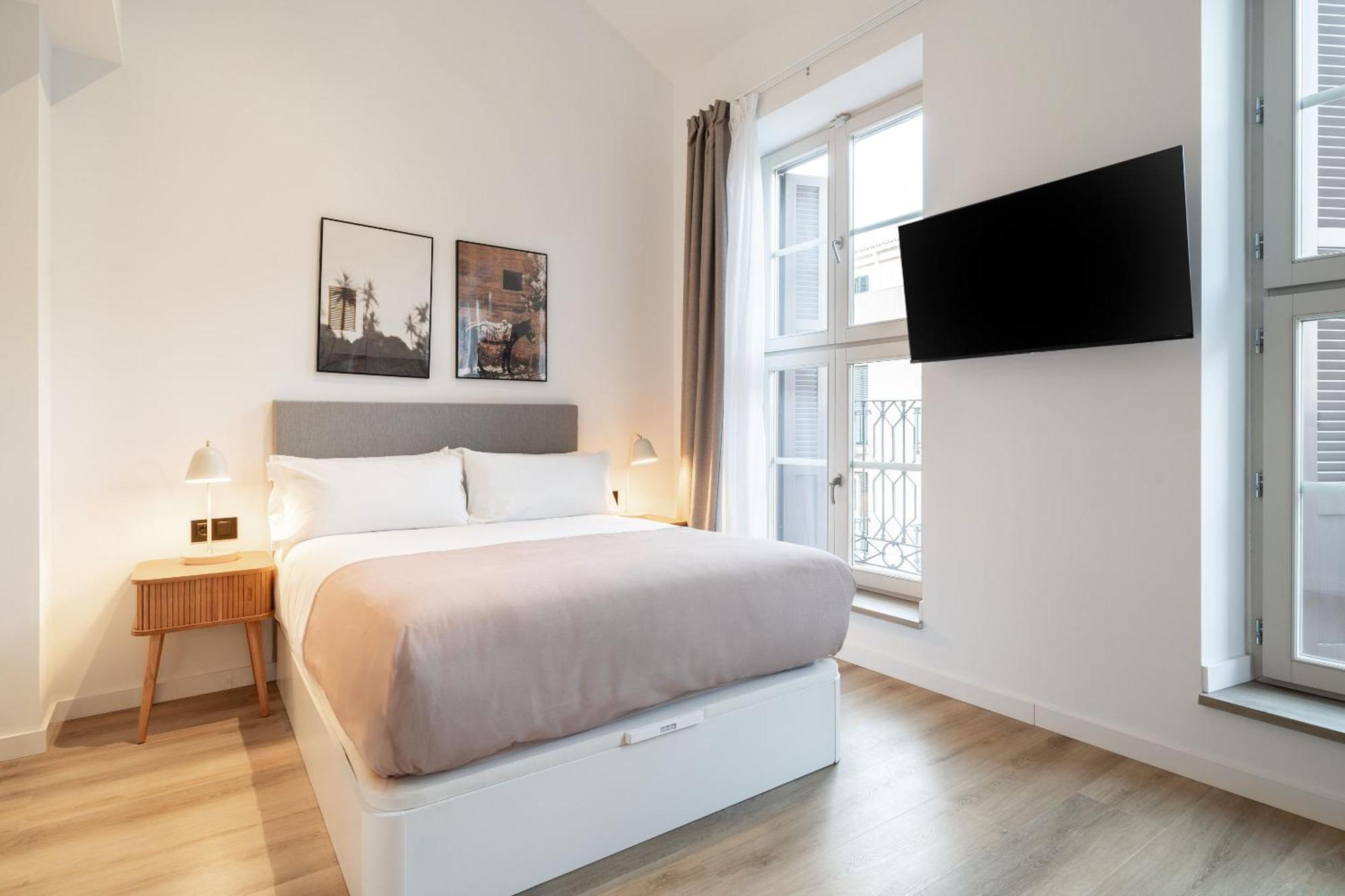 Limehome Malaga Calle Victoria Εξωτερικό φωτογραφία