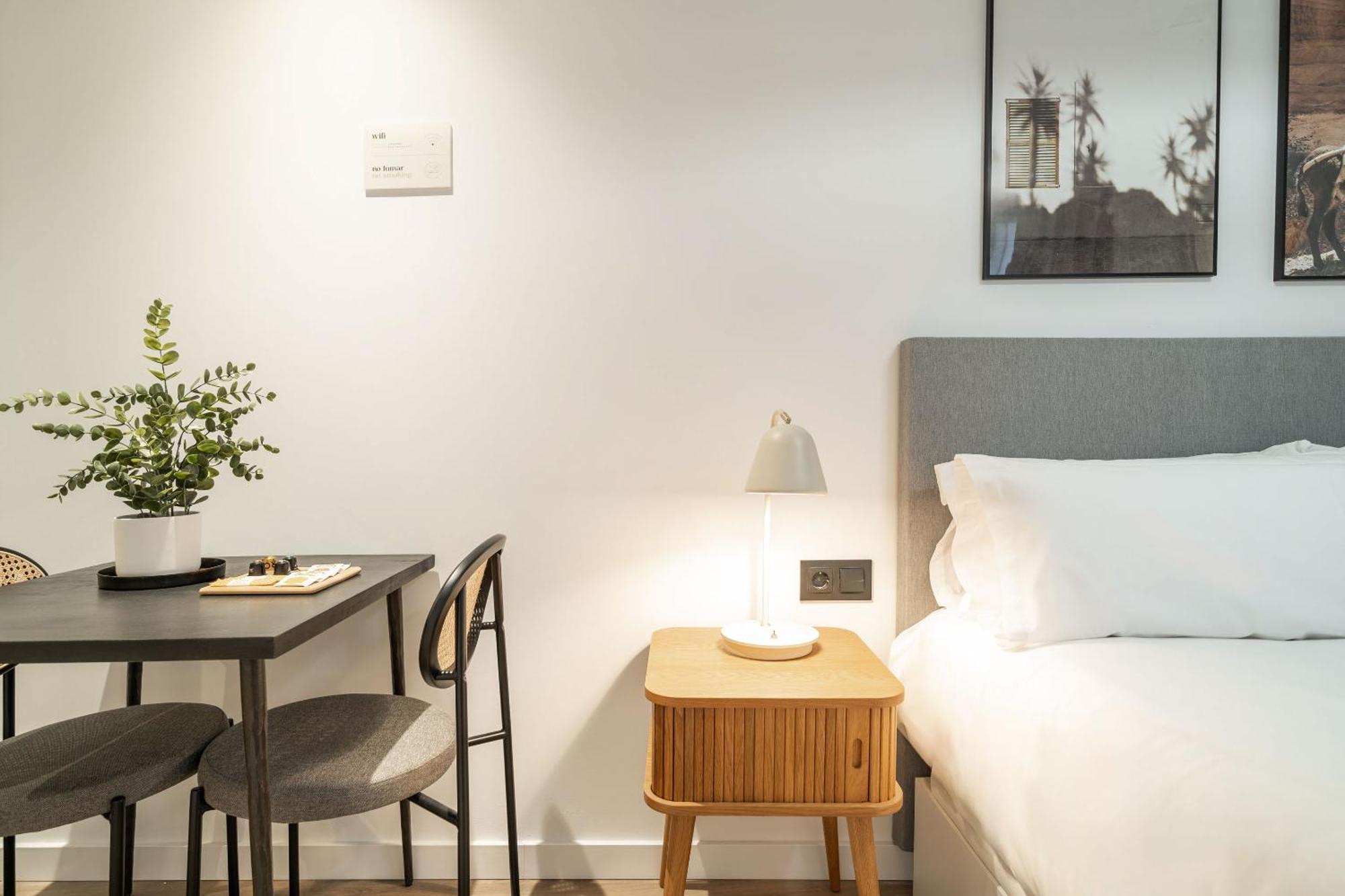 Limehome Malaga Calle Victoria Εξωτερικό φωτογραφία