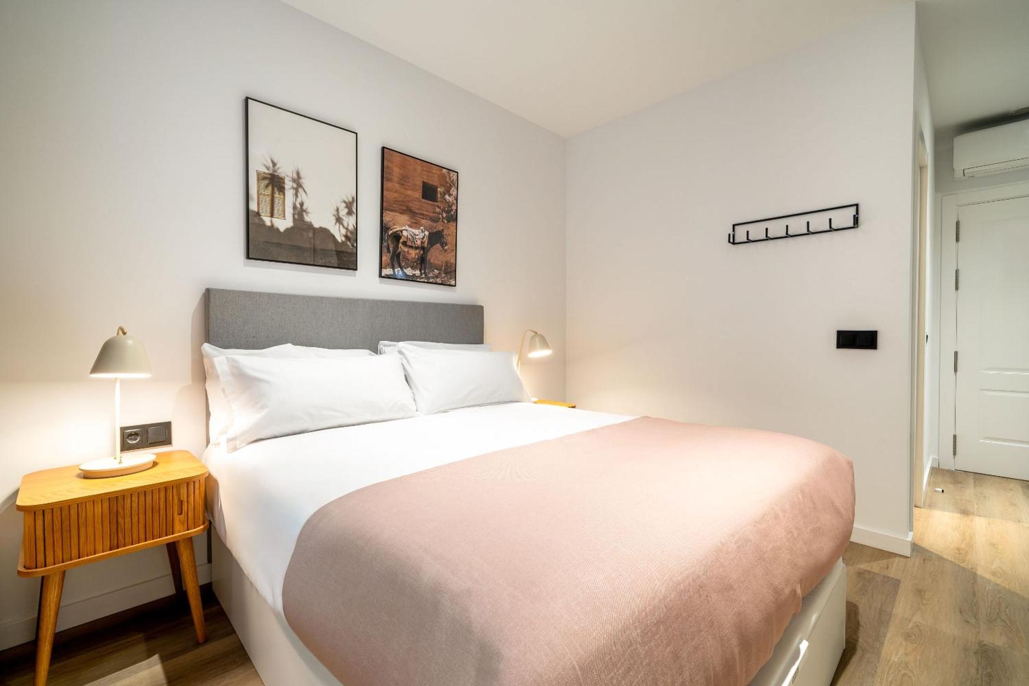 Limehome Malaga Calle Victoria Εξωτερικό φωτογραφία
